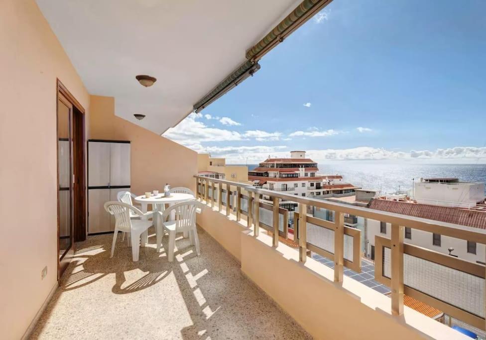 Costa Azul Apartamento Con Vista Candelaria Luaran gambar
