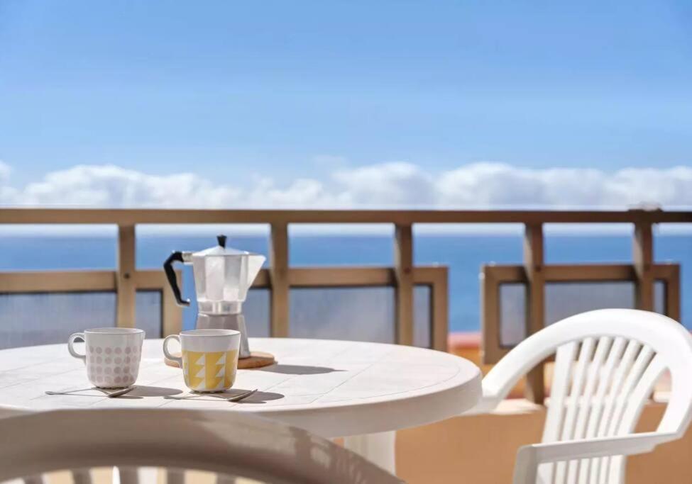 Costa Azul Apartamento Con Vista Candelaria Luaran gambar